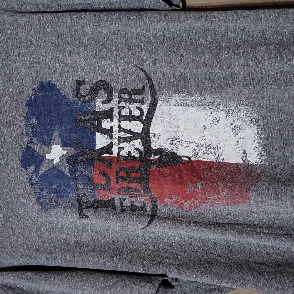 Shirt - Picture 3 of 4